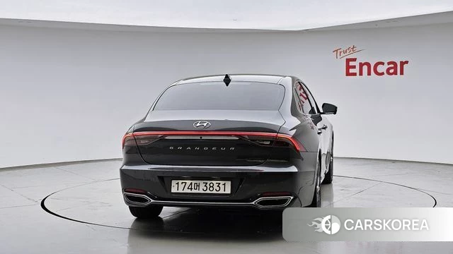 Hyundai The New Grandeur IG id 4469878 из Кореи 14