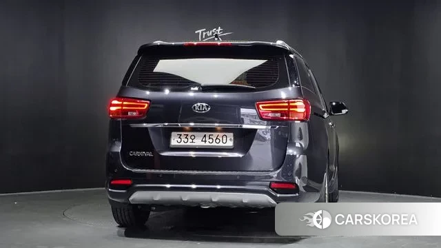 Kia The New Carnival id 3024466 из Кореи 14