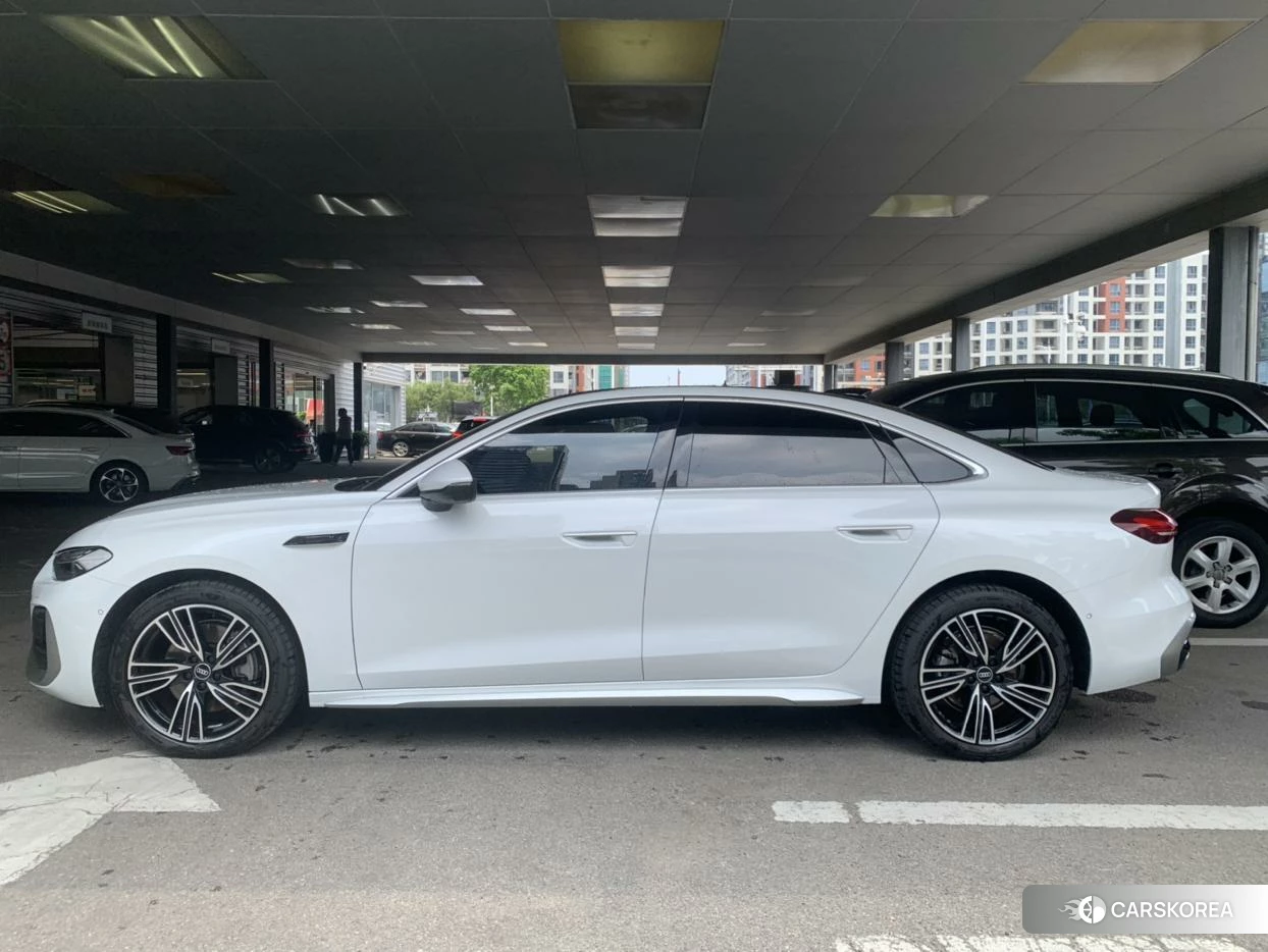 Audi A5L 2025 Белый из Китая, фото 6