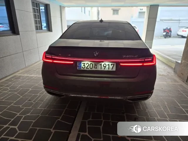 BMW 7 Series (G11) id 3407501 из Кореи 7