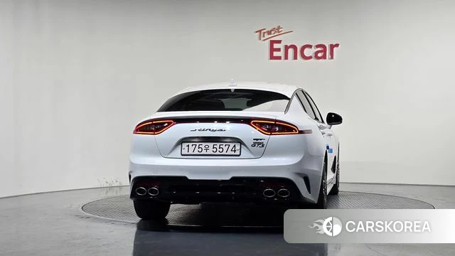 Kia Stinger id 4477396 из Кореи 27