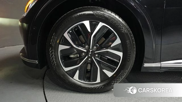 Kia EV6 id 4267037 из Кореи 25
