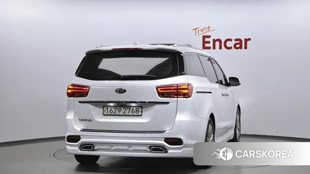 Kia The New Carnival id 3514930 из Кореи 14