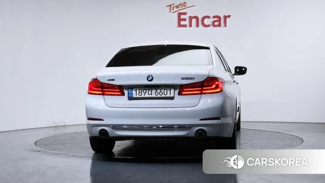 BMW 5 Series (G30) id 4269344 из Кореи 14