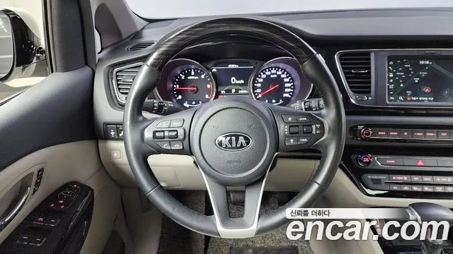 Kia The New Carnival id 2596908 из Кореи 14