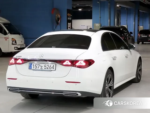 Mercedes-Benz E-Class W214 id 3486998 из Кореи 14