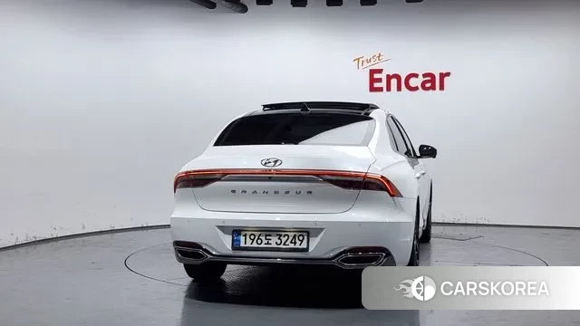 Hyundai The New Grandeur IG id 2940059 из Кореи 14