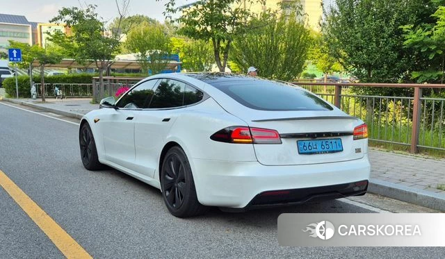 Tesla Model S id 4381973 из Кореи 9