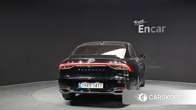 Hyundai The New Grandeur IG id 3728034 из Кореи 14