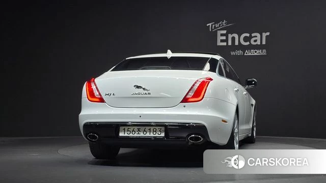 Jaguar All New XJ id 4643037 из Кореи 28