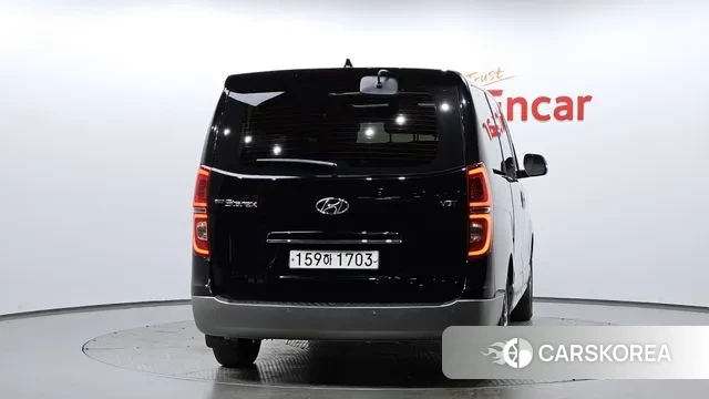 Hyundai The New Grand Starex id 3616819 из Кореи 14