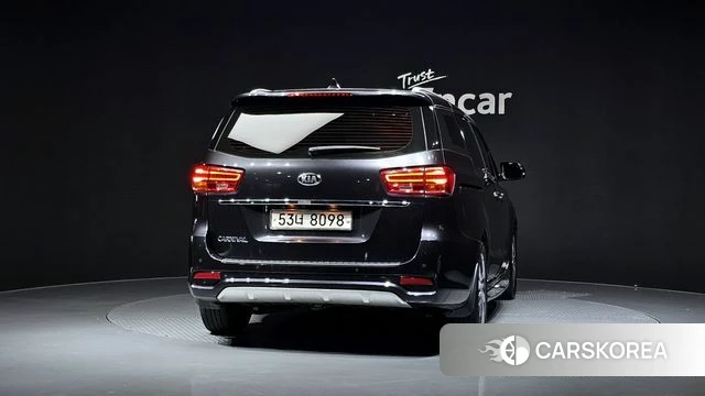 Kia The New Carnival id 4502299 из Кореи 27