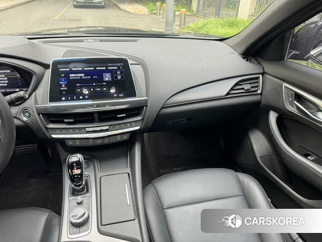 Cadillac CT5 id 4216388 из Китая 19