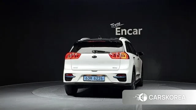 Kia Niro EV id 3101970 из Кореи 14