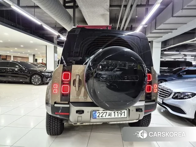 Land Rover Defender (L663) id 3570572 из Кореи 14