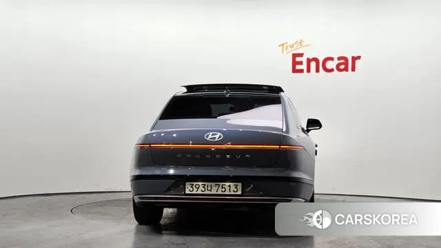 Hyundai Grandeur (GN7) id 3544731 из Кореи 14