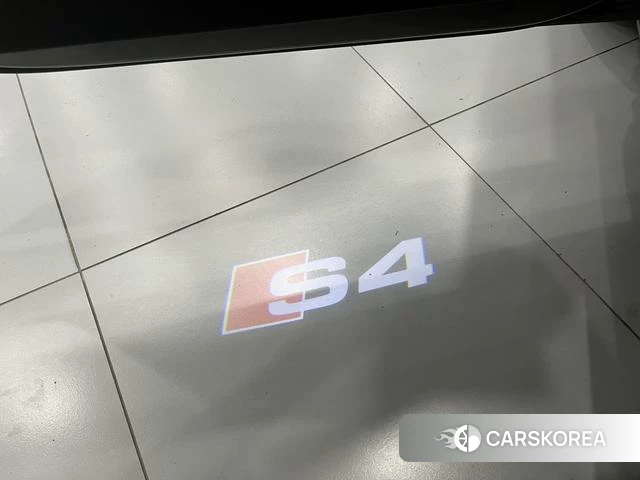 Audi S4 id 4333239 из Китая 9