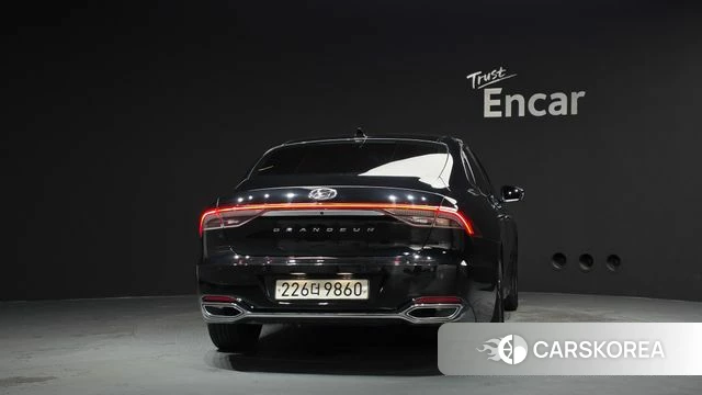 Hyundai The New Grandeur IG id 4573292 из Кореи 28