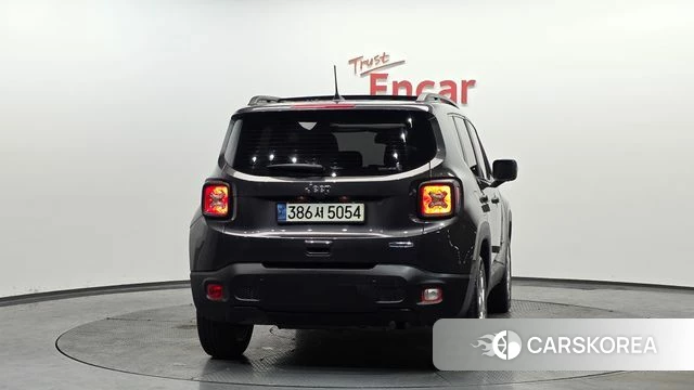 Jeep Renegade id 3800560 из Кореи 14