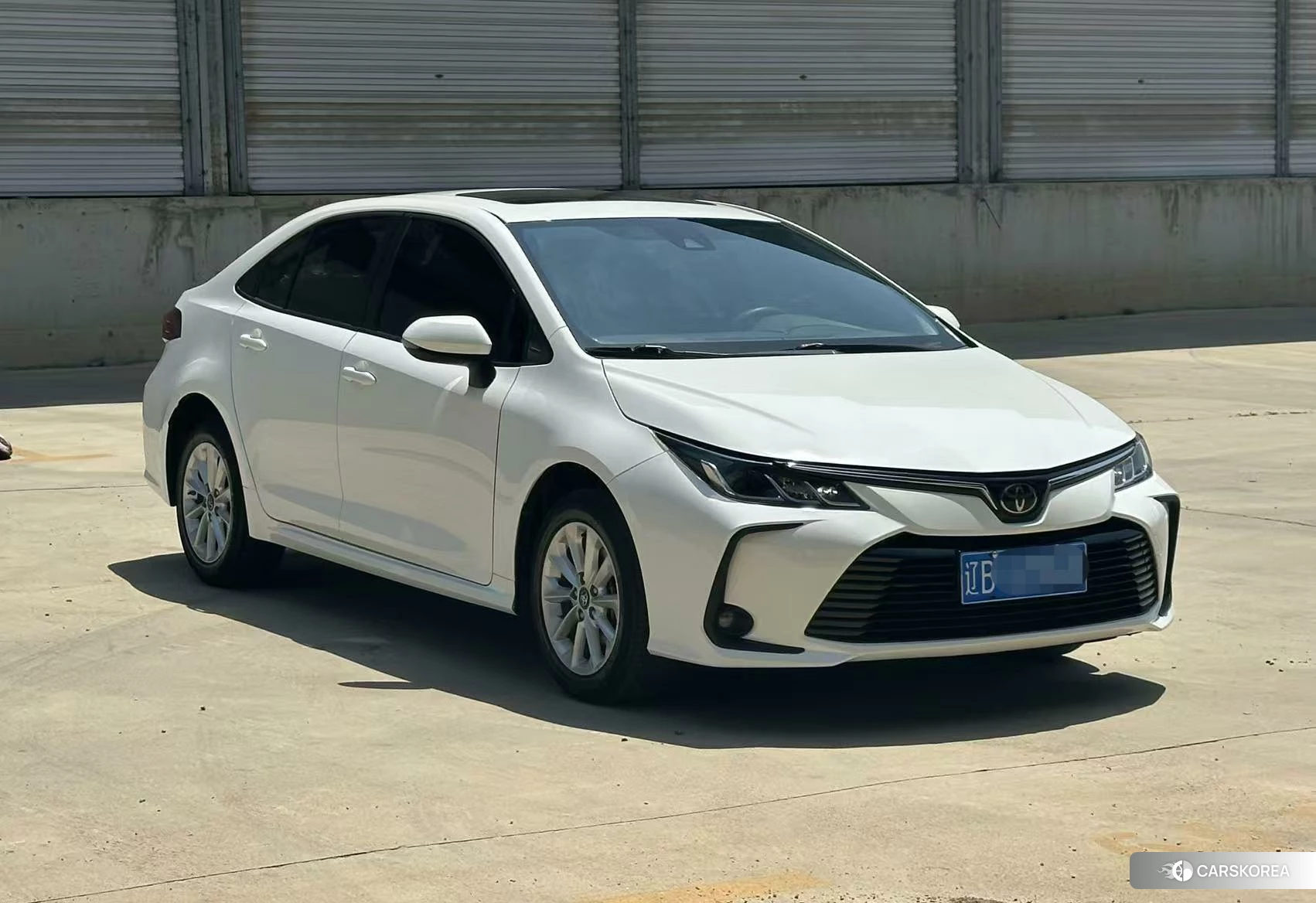 Toyota Corolla 2021 Белый из Китая, фото 4