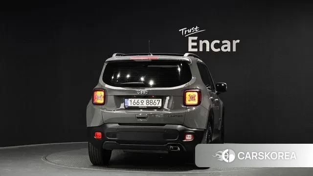 Jeep Renegade id 3333784 из Кореи 14