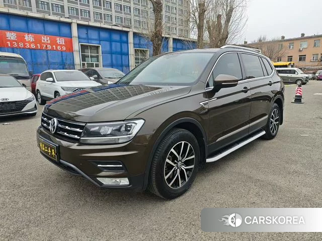 Volkswagen Tiguan L 2018 Коричневый из Китая, фото 4