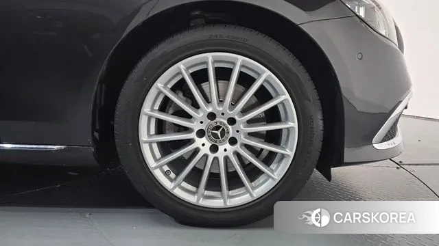 Mercedes-Benz E-Class W213 id 3207997 из Кореи 14