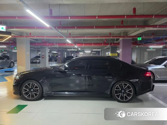 BMW M5 (G90) id 4756806 из Кореи 8