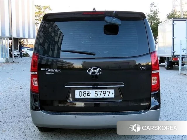 Hyundai The New Grand Starex id 3368728 из Кореи 14