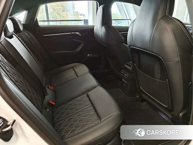 Audi A3 id 4239303 из Китая 13