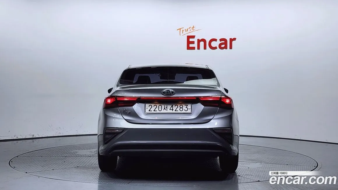 Kia Come New K3 id 1757536 из Кореи 14