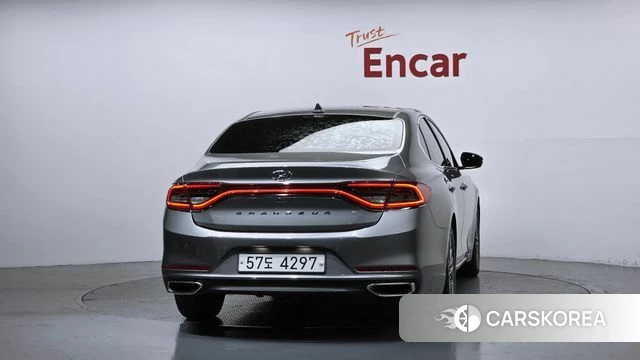 Hyundai Grandeur IG id 4339724 из Кореи 14