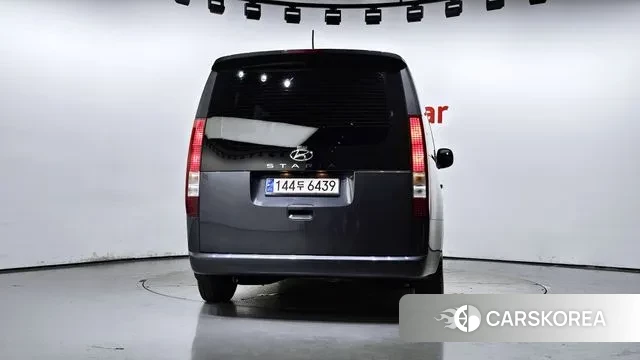 Hyundai Staria id 3054021 из Кореи 14