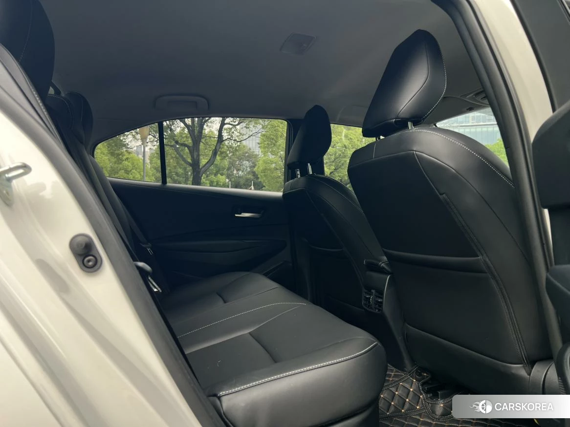 Toyota Corolla id 4485484 из Китая 25