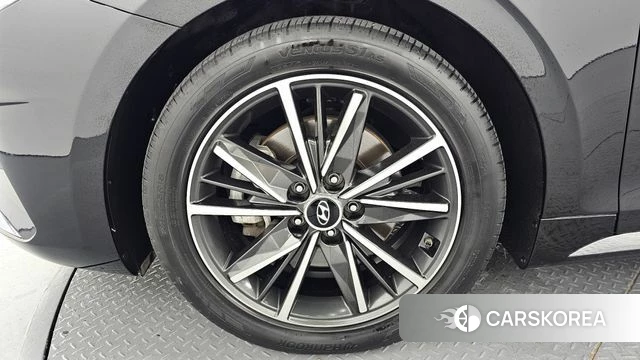 Hyundai The New Grandeur IG id 4562132 из Кореи 24