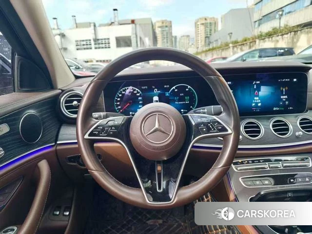 Mercedes-Benz E-class PHEV id 4236329 из Китая 11