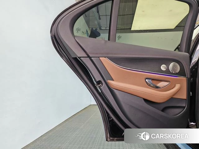 Mercedes-Benz E-class (imported) id 4365662 из Китая 14