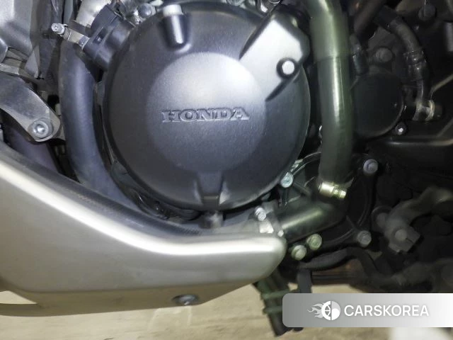 Engine photo