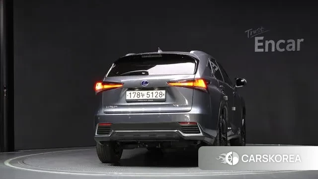 Lexus NX300h id 3004161 из Кореи 14