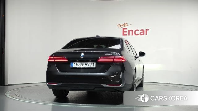 BMW 5 Series (G60) id 4892838 из Кореи 27