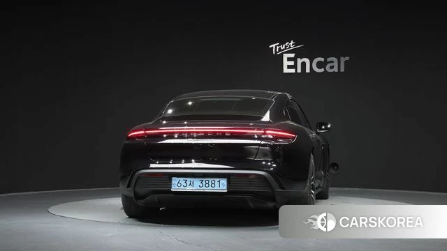 Porsche Taycan id 4573409 из Кореи 28