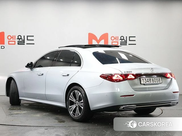 Mercedes-Benz E-Class W214 id 4493768 из Кореи 14