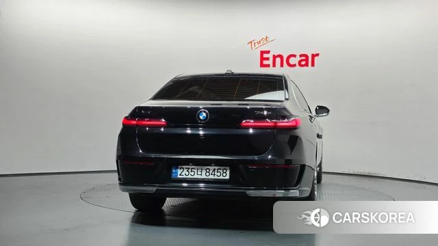 BMW 7 Series (G70) id 4863509 из Кореи 29