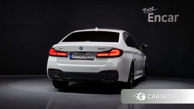 BMW 5 Series (G30) id 3442530 из Кореи 14