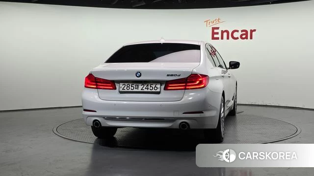 BMW 5 Series (G30) id 4371587 из Кореи 14