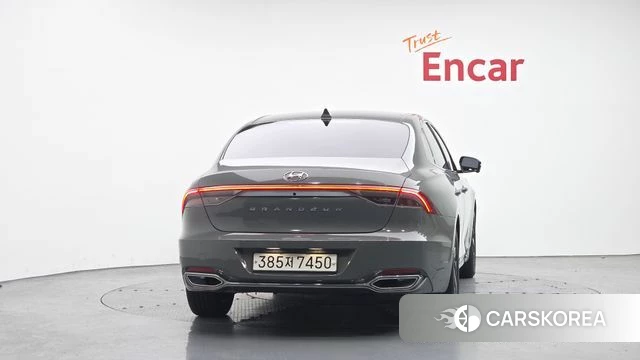 Hyundai The New Grandeur IG Hybrid id 4355791 из Кореи 14