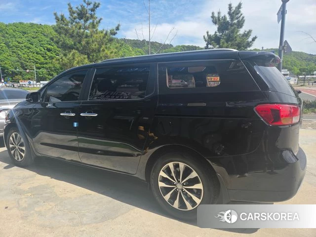 Kia All New Carnival id 4203973 из Кореи 13