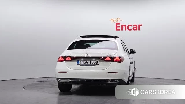 Mercedes-Benz E-Class W214 id 3619699 из Кореи 14