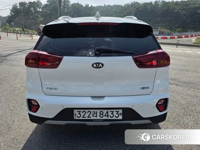 Kia Niro id 3198114 из Кореи 11
