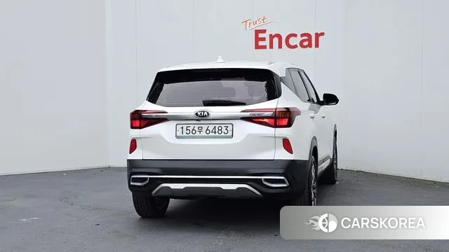 Kia Seltos id 3182196 из Кореи 14